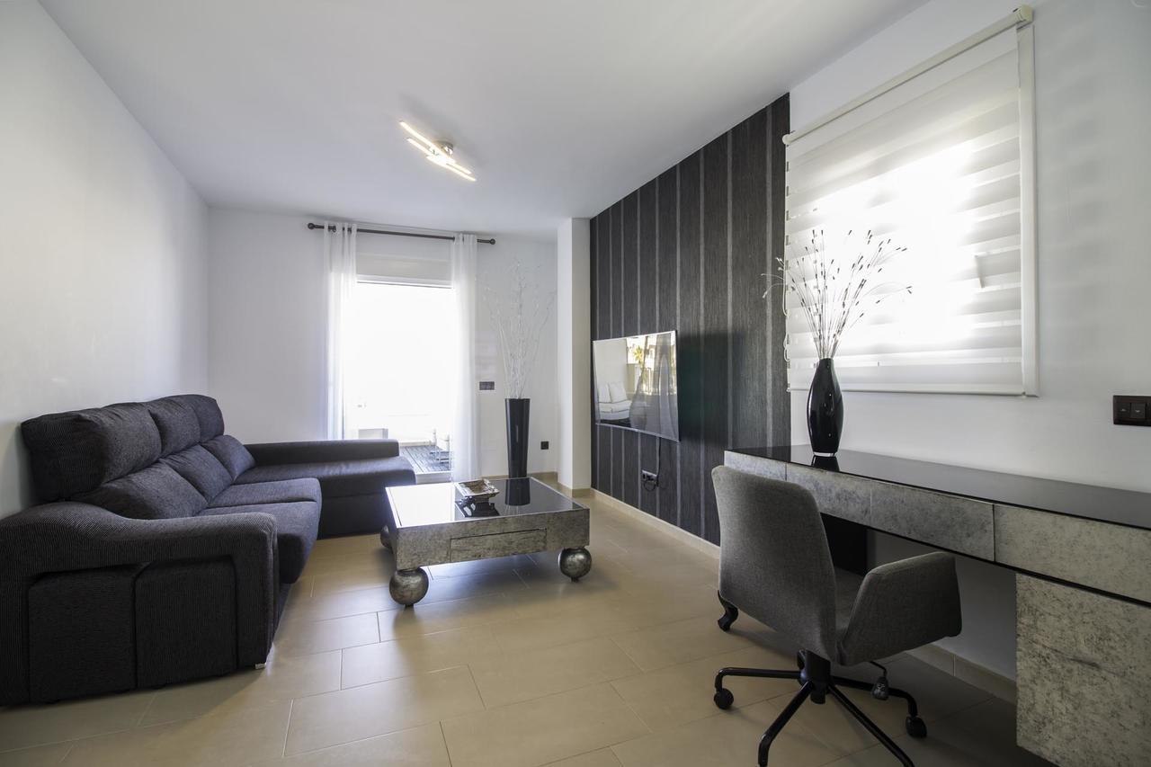 Plaza De Espana Boutique Apartment Nerja Luaran gambar