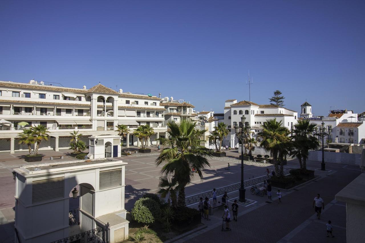 Plaza De Espana Boutique Apartment Nerja Luaran gambar